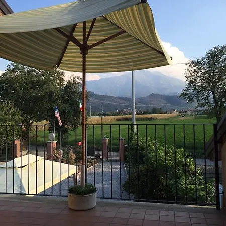 La Ca' Di Massuc Bed & Breakfast 2*